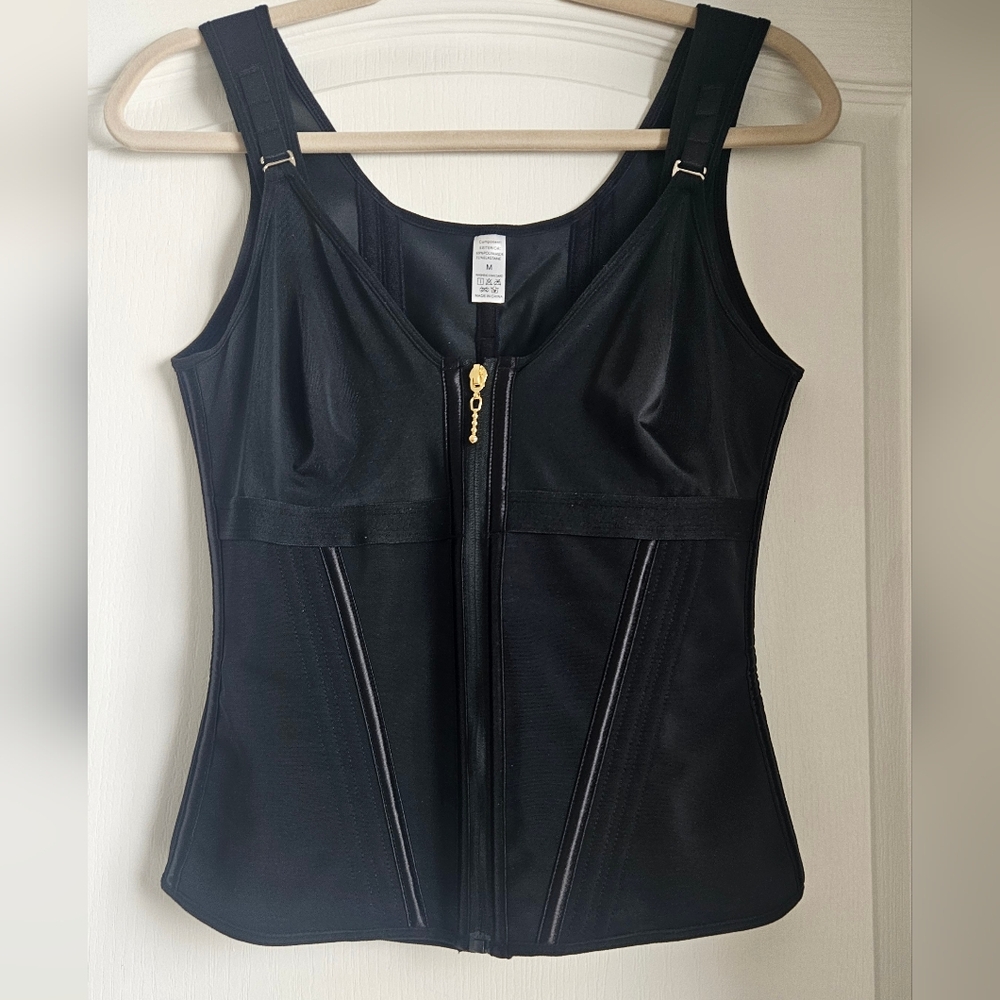SNAPSHE Waist Trainer Corset Faja with Zipper Medium
